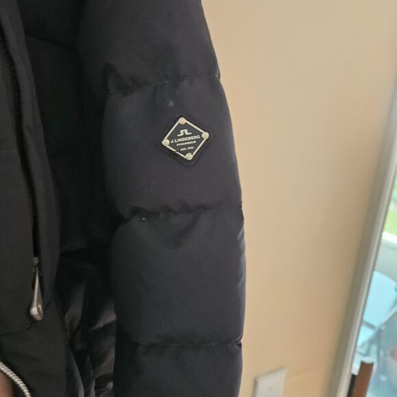 J. Lindeberg Winter Puffer Coat Men's size XL - Picture 3 of 10